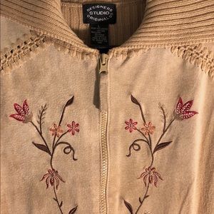 100% leather front vest hard to find